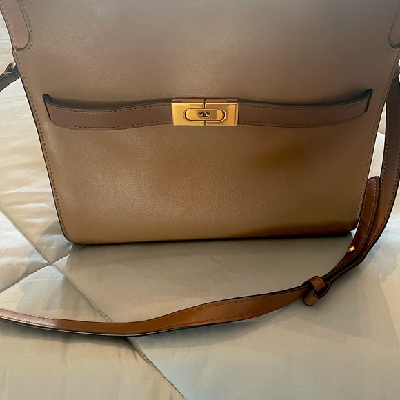 Tory Burch Handbags - Tory Burch Lee Radziwill Double Bag